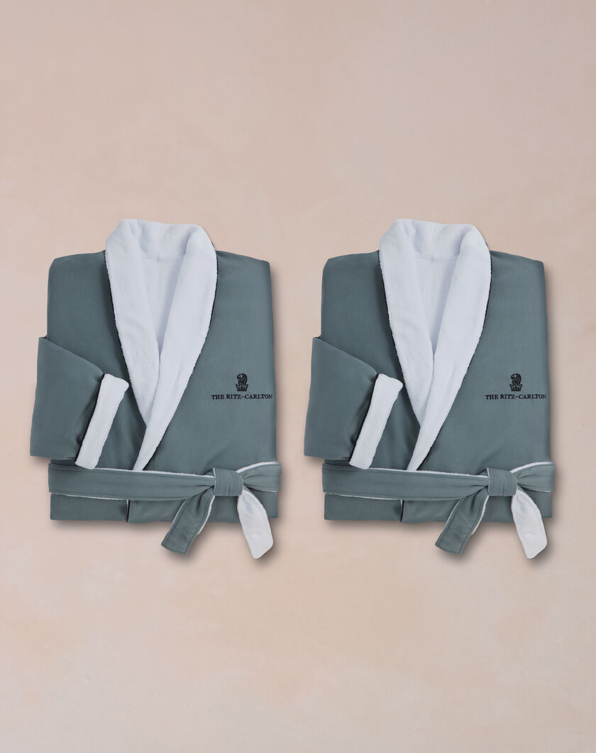 The Ritz-Carlton Partners Robe Set image number 0